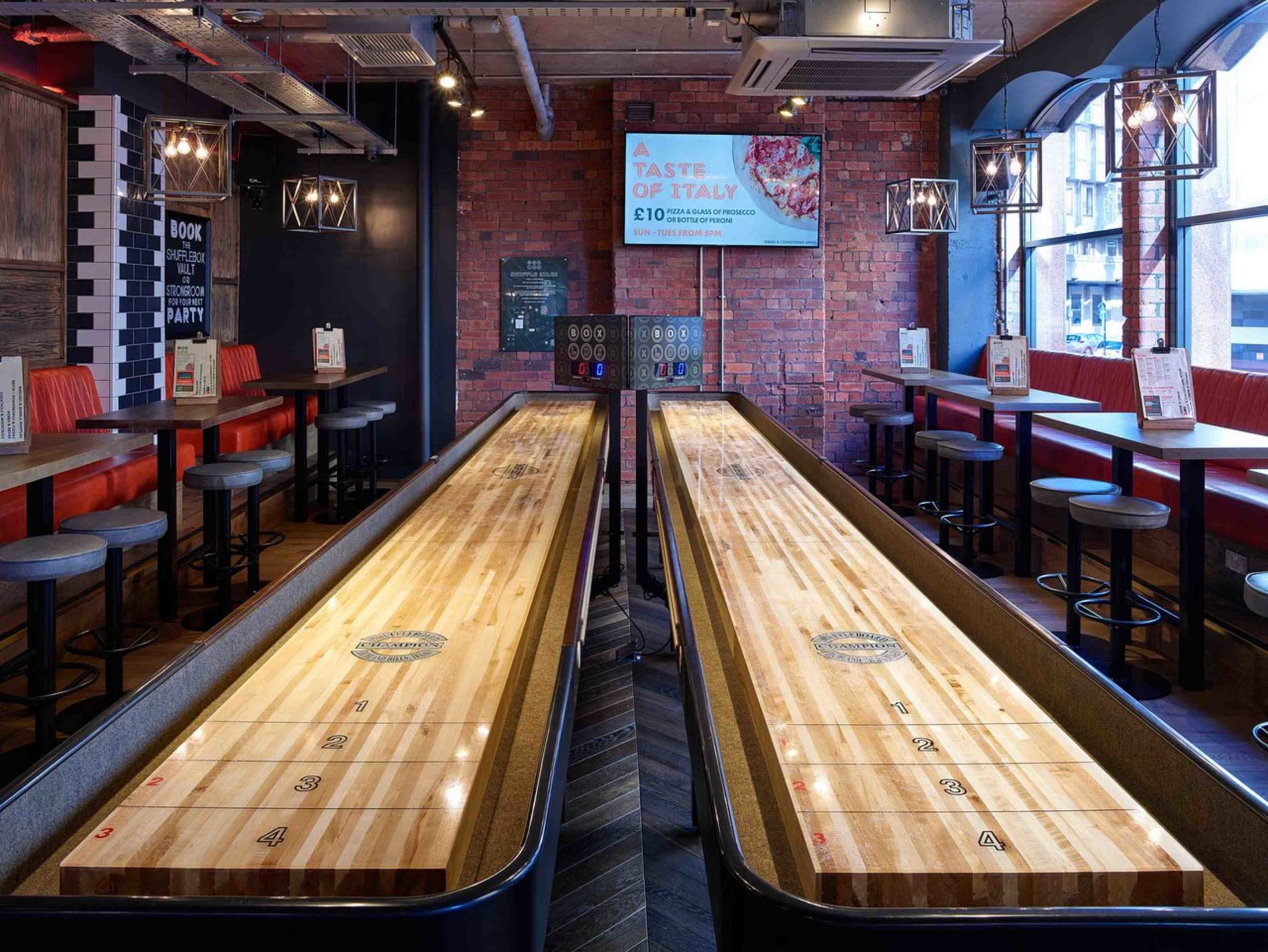 Best Sports Bars in England - BOX Deansgate