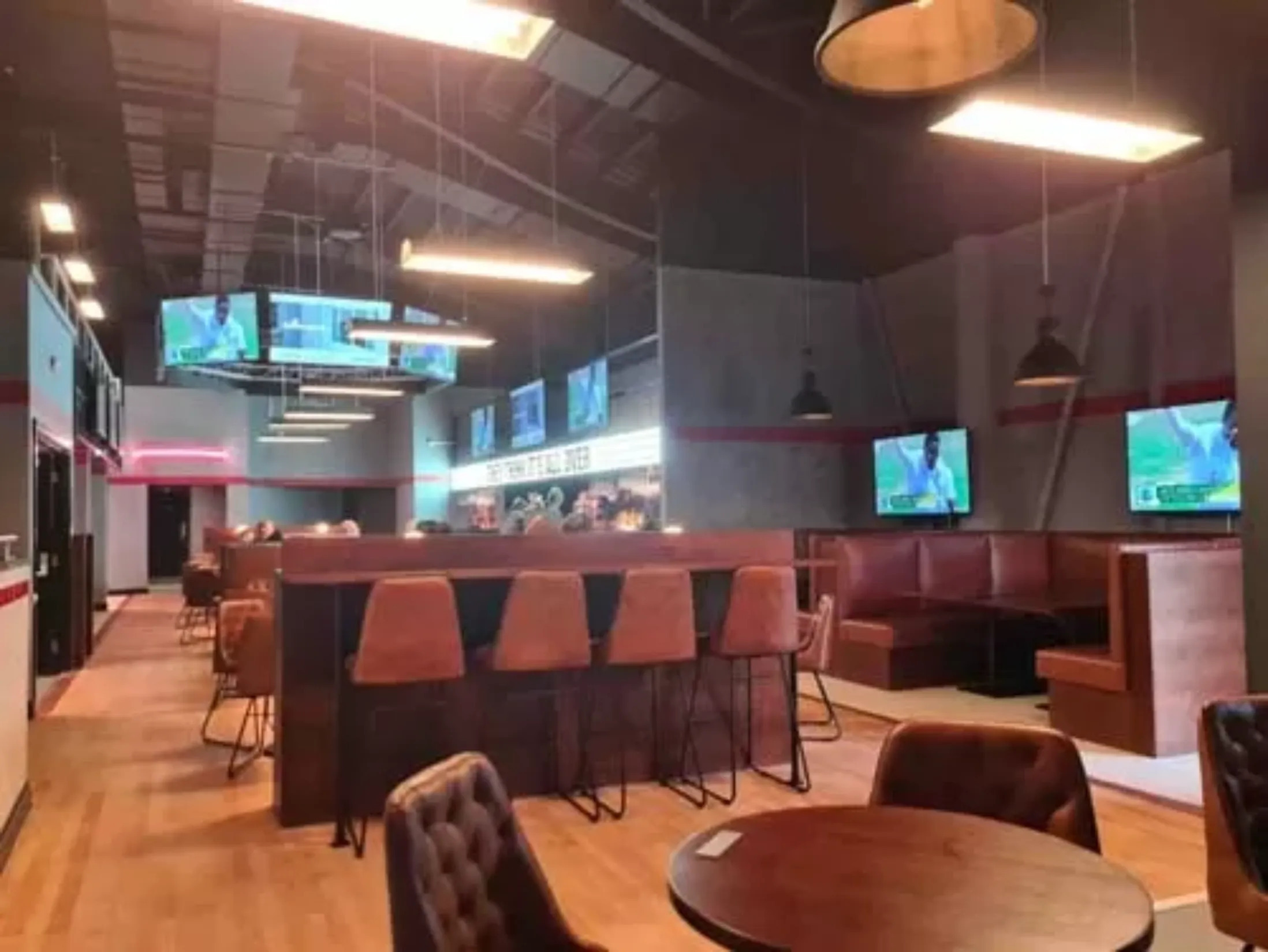 Best Sports Bars in England | English Sports Bars