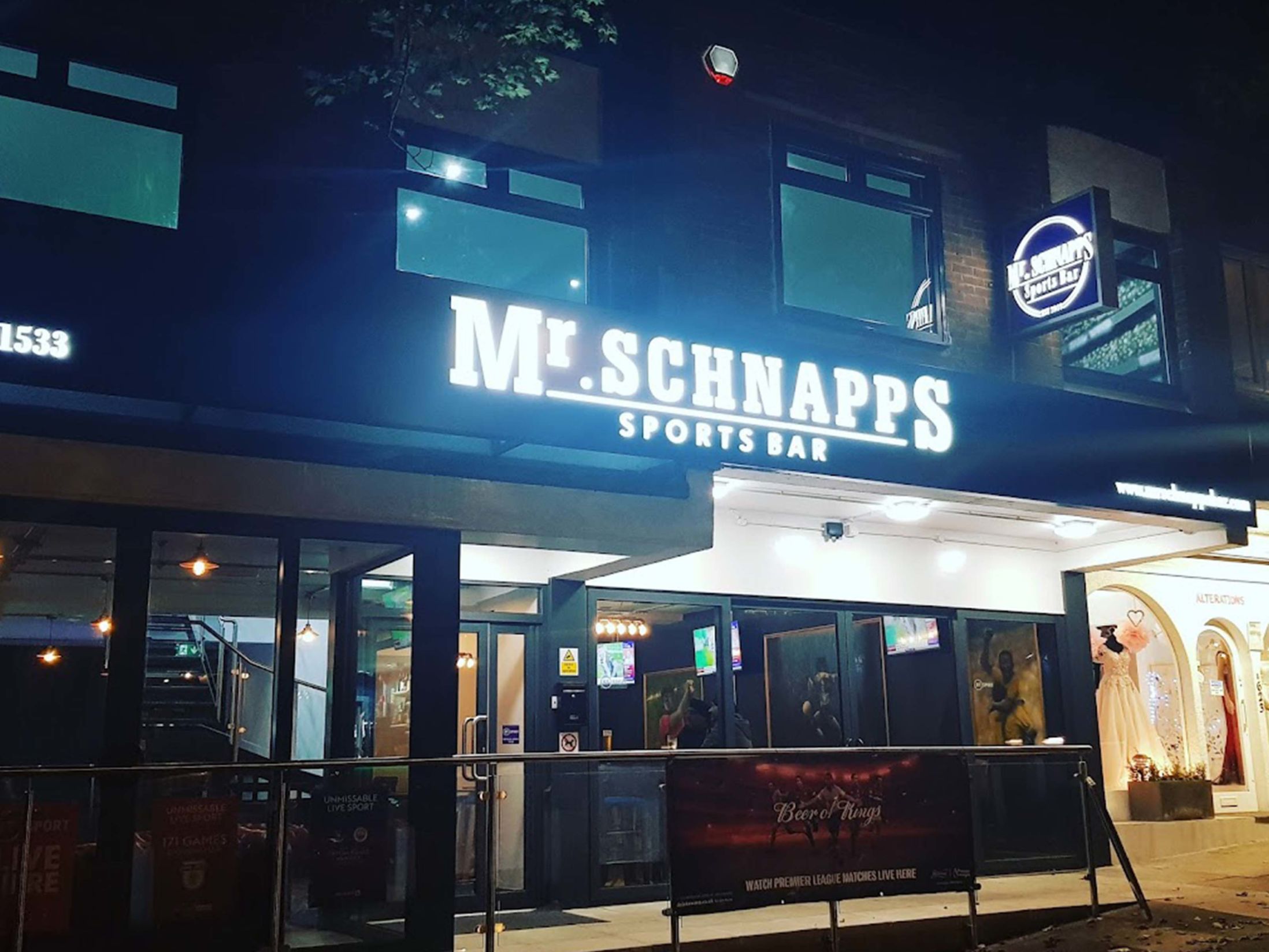 Mr Schnapps Sports Bar - Best Sports Bars in Leeds