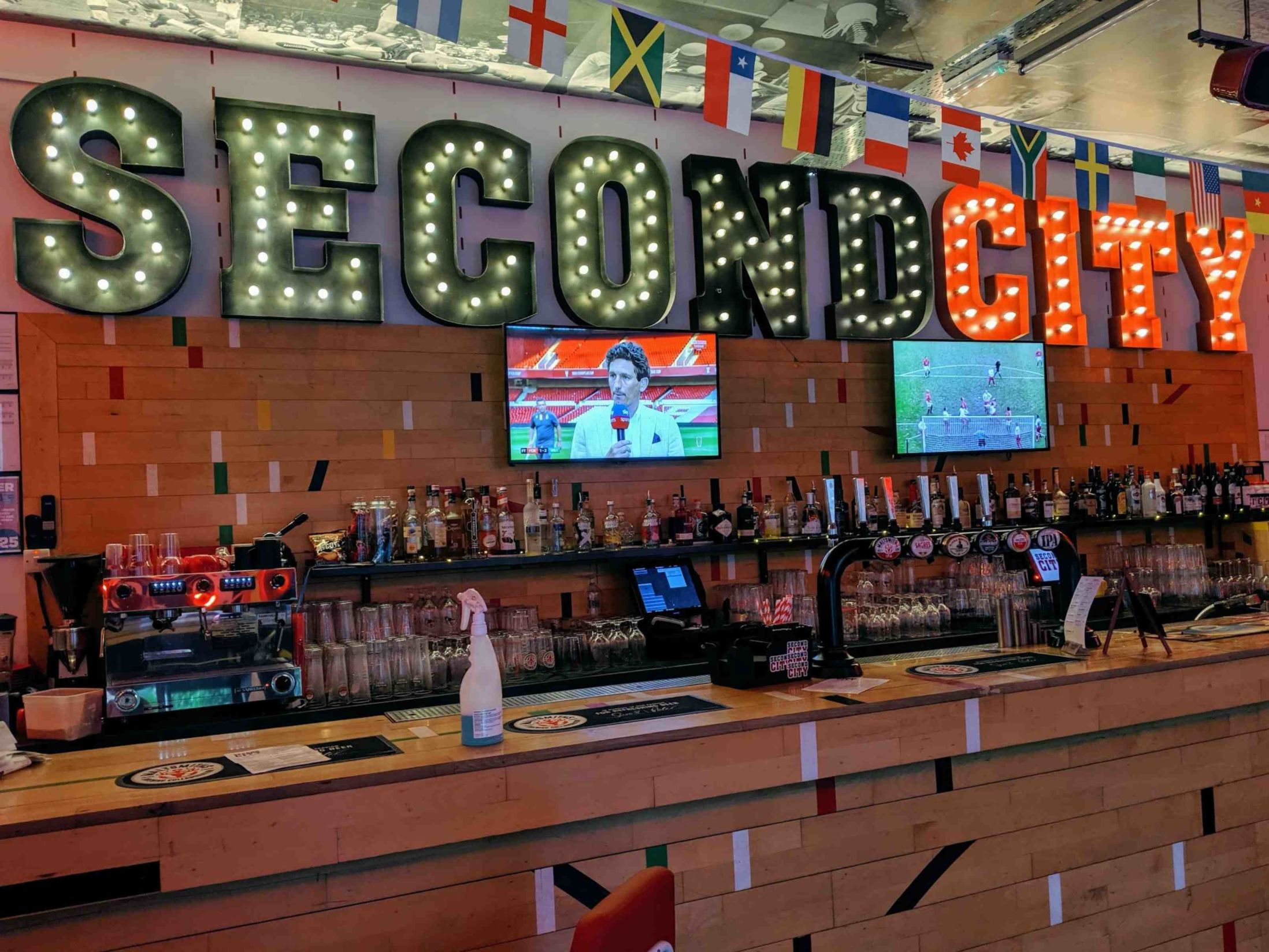 Best Sports Bars in Manchester - SecondCity Manchester