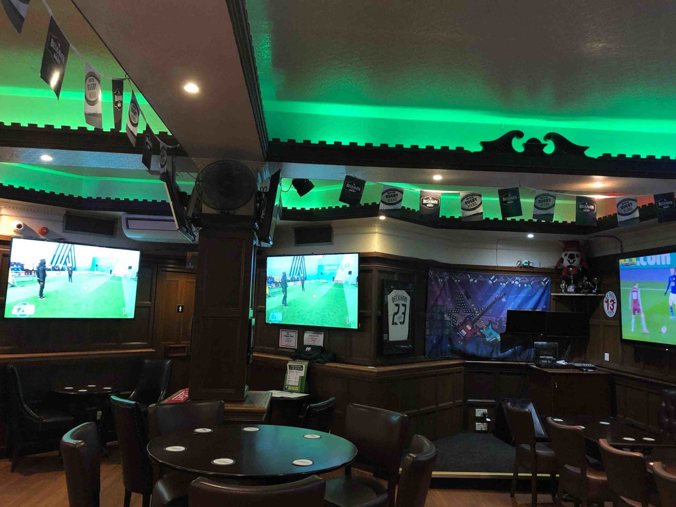 Best Sports Bars in Scotland - McNasty's Aberdeen