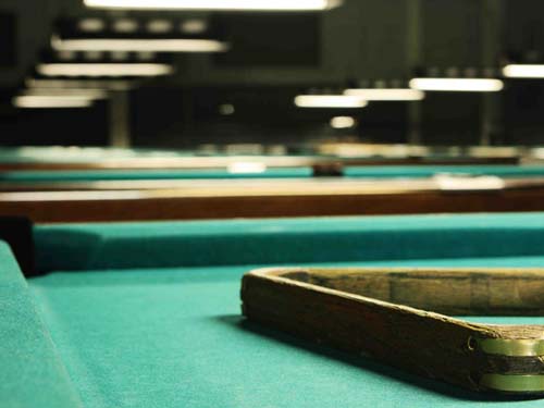 Best Sports Bars in Sheffield - Peaks Sports Bar & Diner